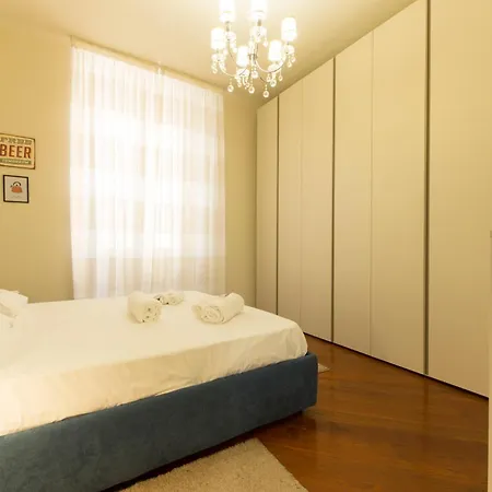 شقة Joivy Spacious 3-bedroom In جنوة