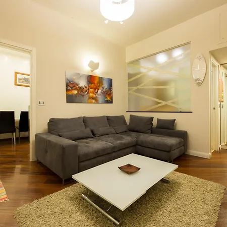 Joivy Spacious 3-bedroom In جنوة