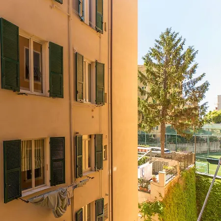 Joivy Spacious 3-bedroom In Appartement Gênes