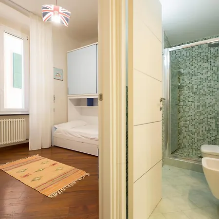 Joivy Spacious 3-bedroom In Appartement Gênes